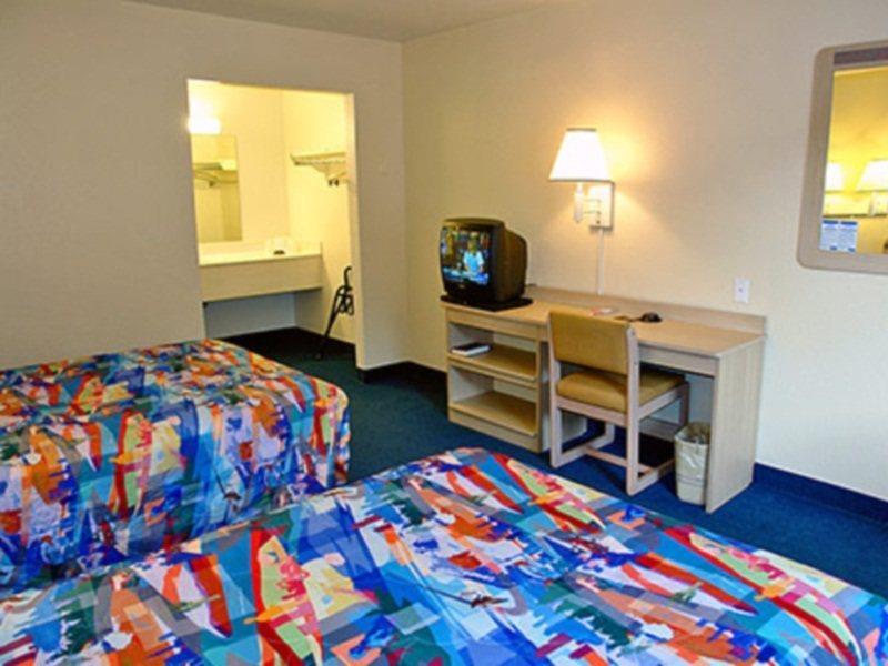 Motel 6-Schiller Park, Il - Chicago O'Hare Eksteriør bilde